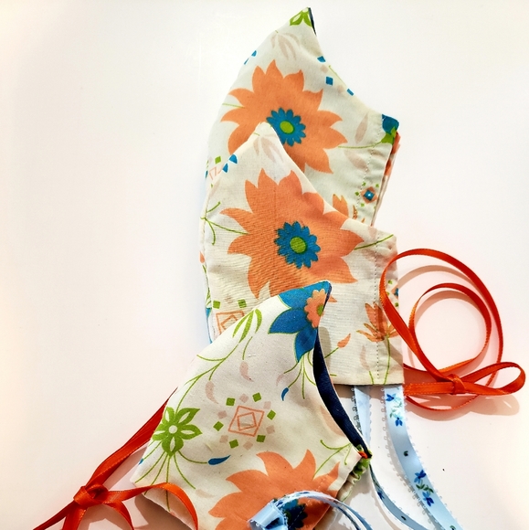 Yellow Floral Cotton Face Mask Filter for Girls - Picture 4 of 5